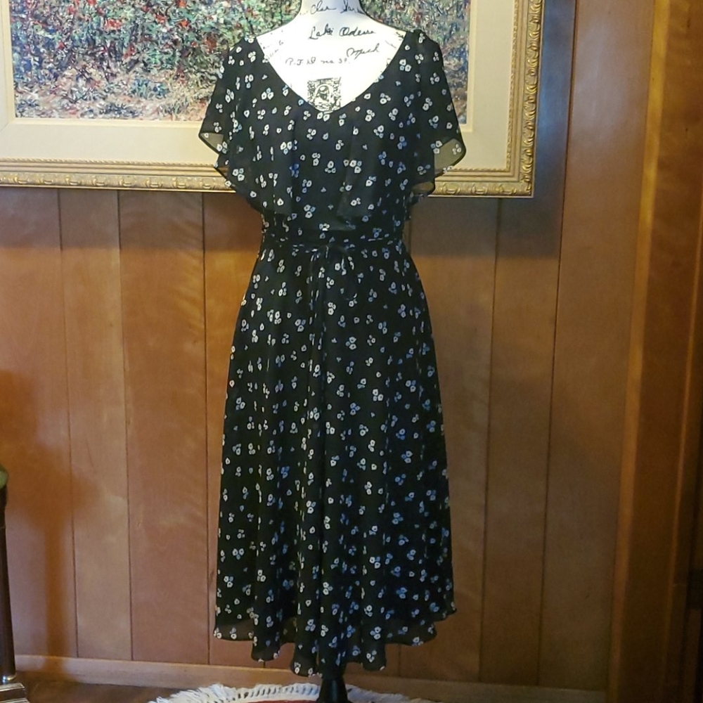 Gabby Skye Floral Midi Dress, 6, NWOT